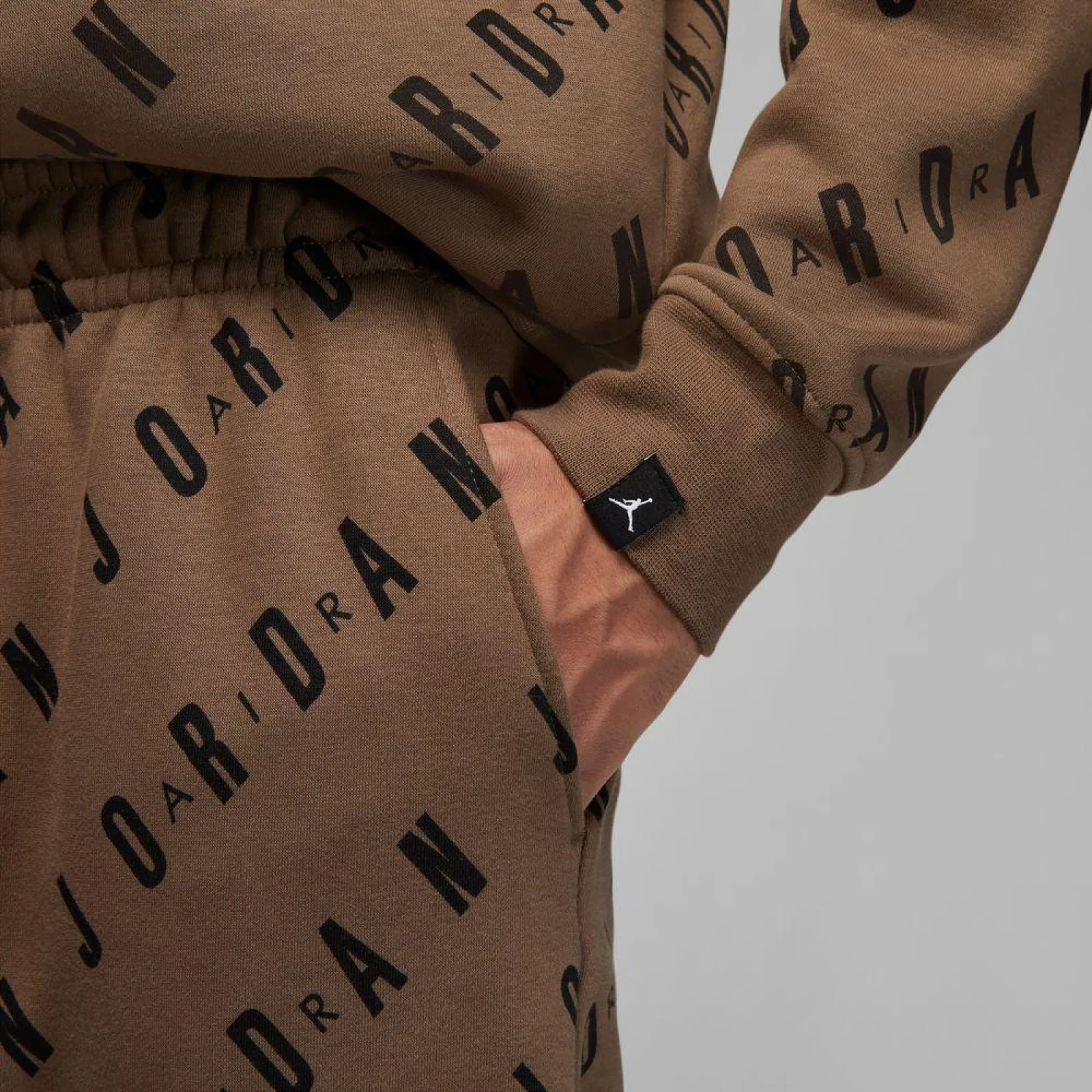 Air Jordan Essentials Graphic Fleece Pants ''Palomino''