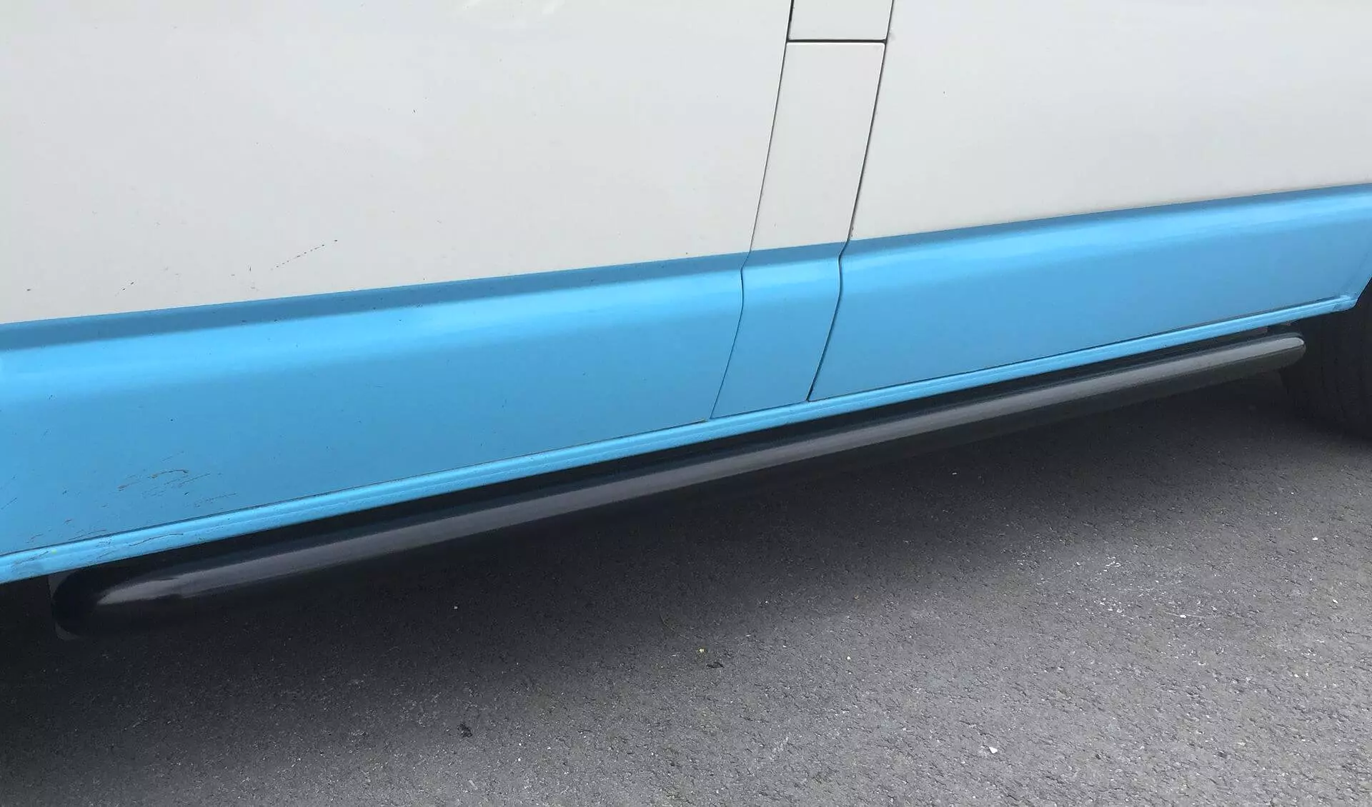 Black Powder Coated OE Style Steel Side Bars for Volkswagen Transporter T5 LWB