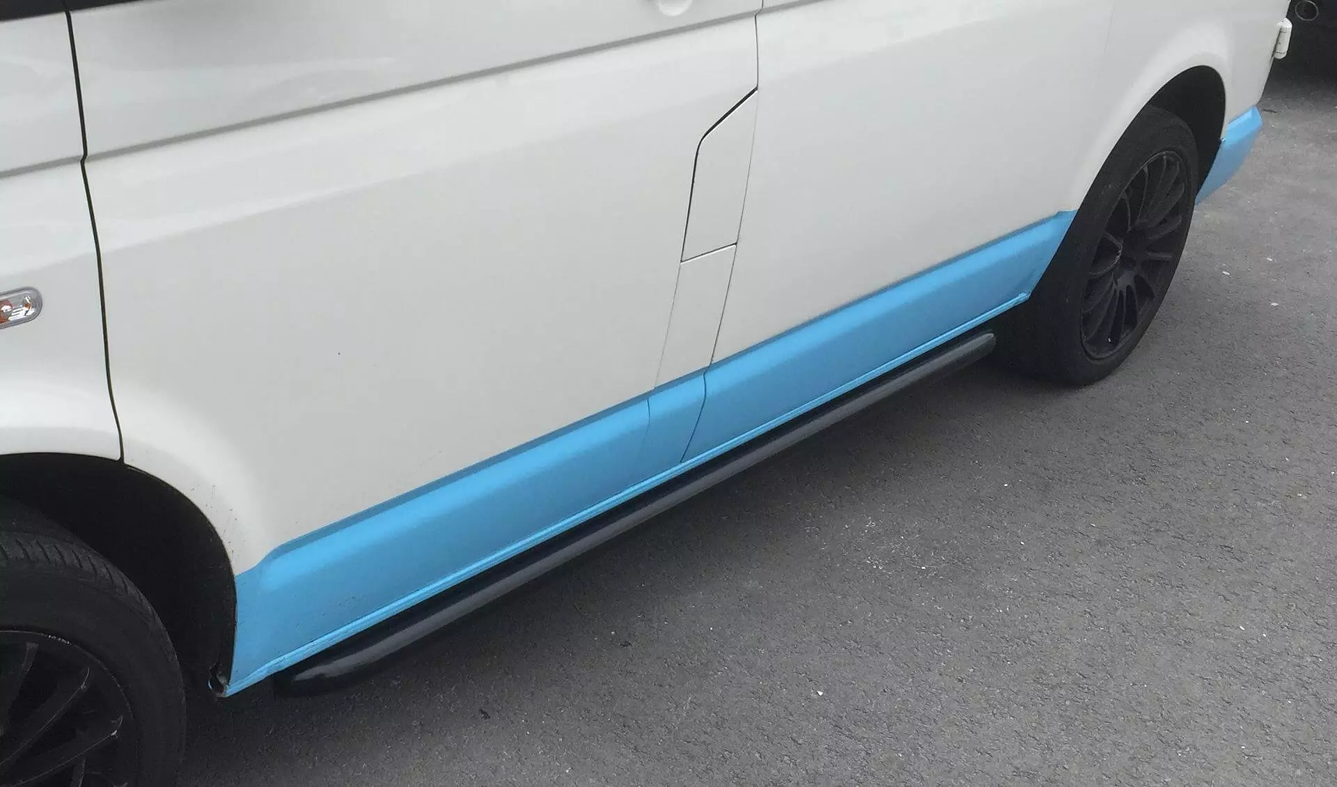 Black Powder Coated OE Style Steel Side Bars for Volkswagen Transporter T5 SWB