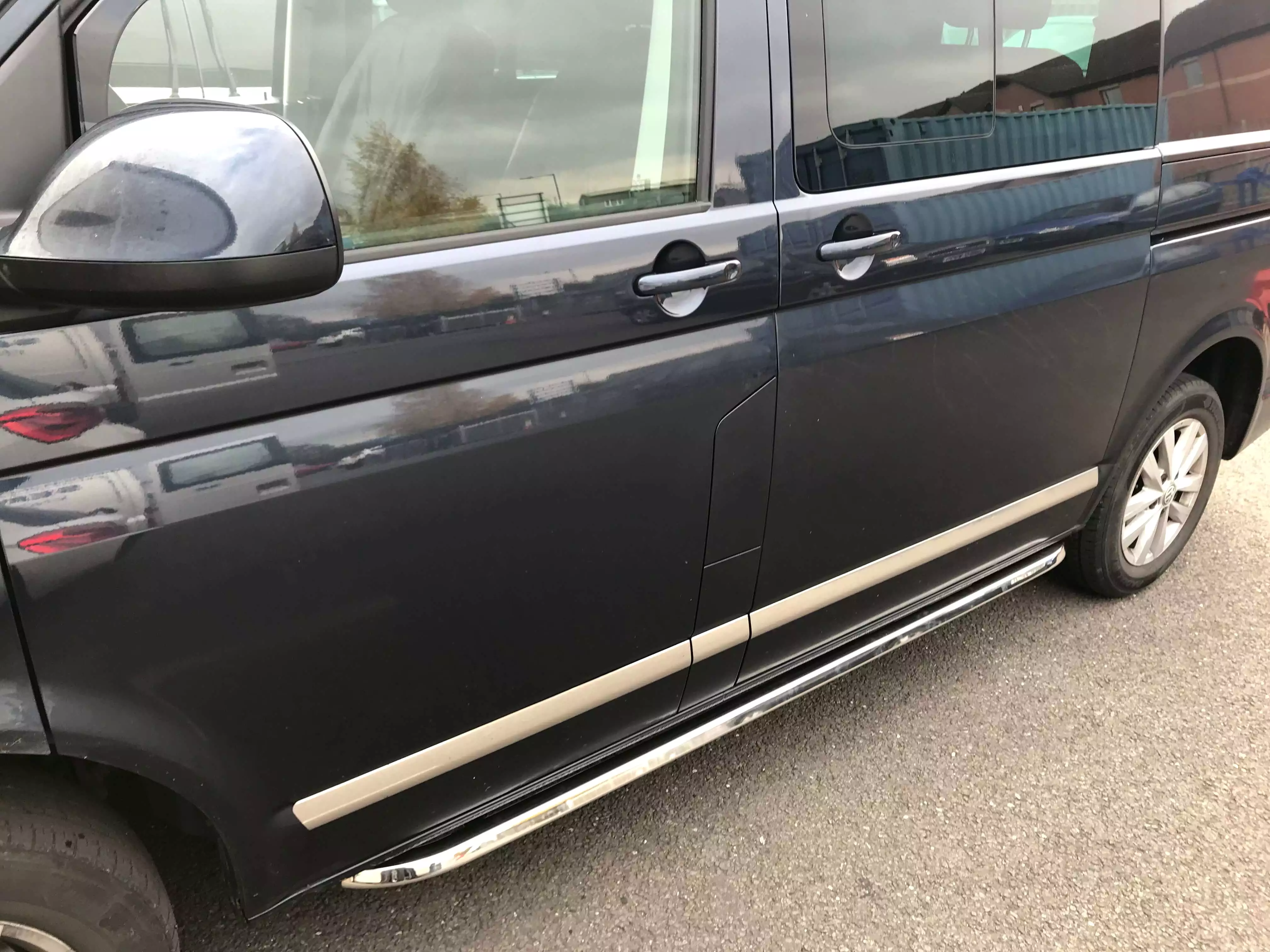 Stainless Steel Angular OE Style Side Bars for Volkswagen Transporter T5 SWB